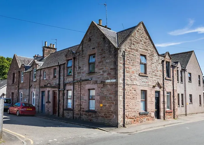 Macdonald Street Snug